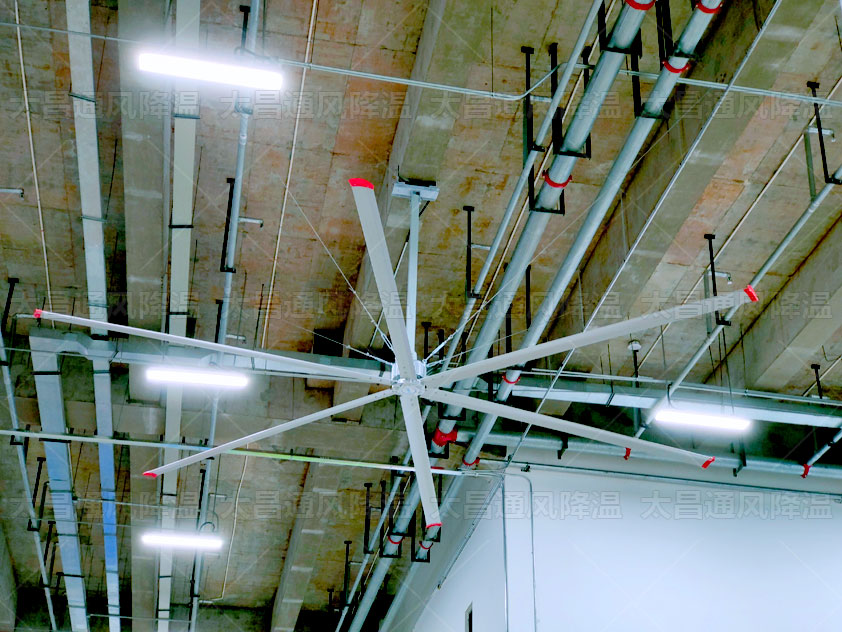 求解！大型廠房降溫需要什么設備