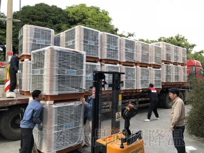潤東方環(huán)?？照{(diào)告訴您車間需要什么樣的降溫設(shè)備